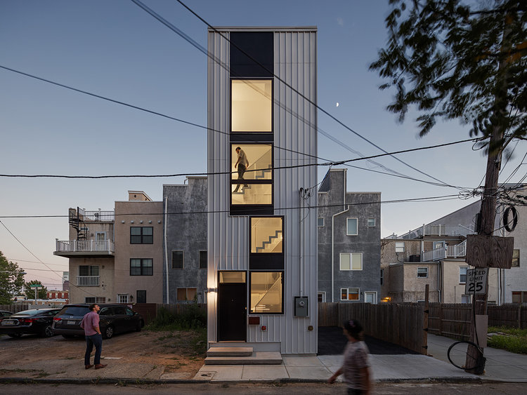 ISA's Tiny Tower. A tall home built in a very narrow space.