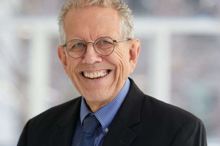 Headshot of Michael Henry