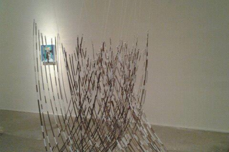 Sculpture featuring curves