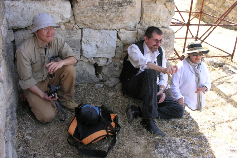 Frank Matero (center) with researchers at the Gordion Archaeological Project in Yassihoyuk, Turkey.