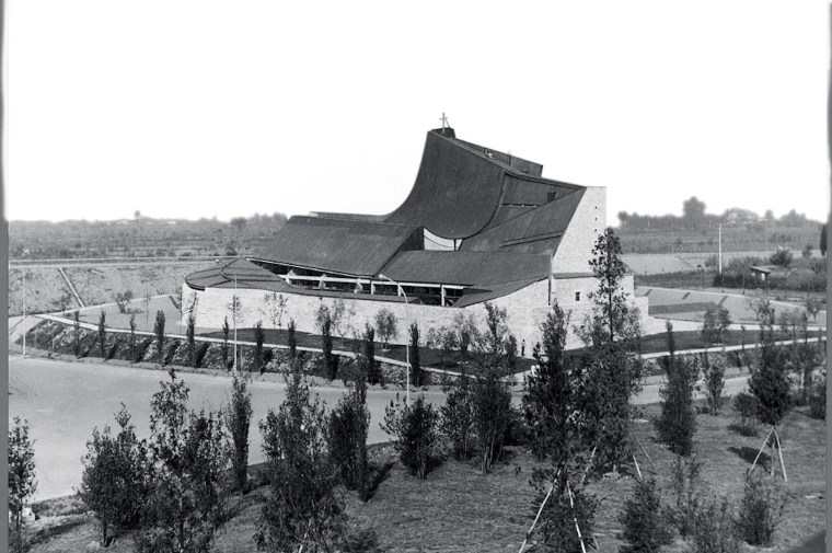 Black and white image of modernist church