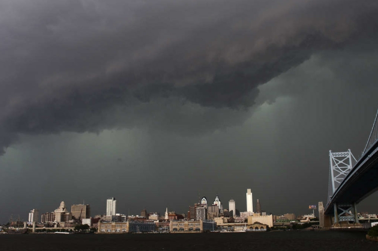 Thunderstorm brewing over Philadelphia skyline