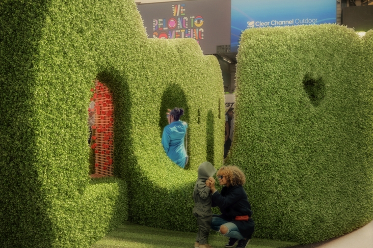 Love's Hedge Times Square