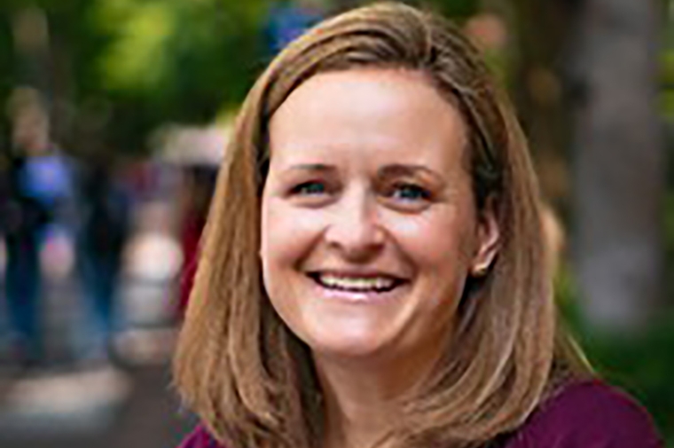 Dianne Hull Senior Associate Director, Graduate Students & Postdocs