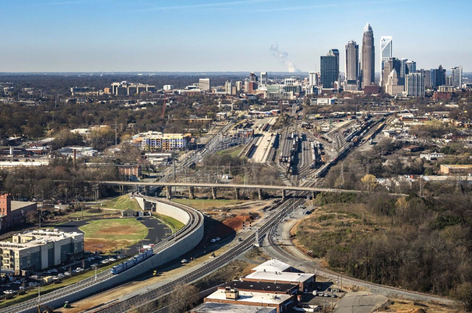 Charlotte, North Carolina skyline by day