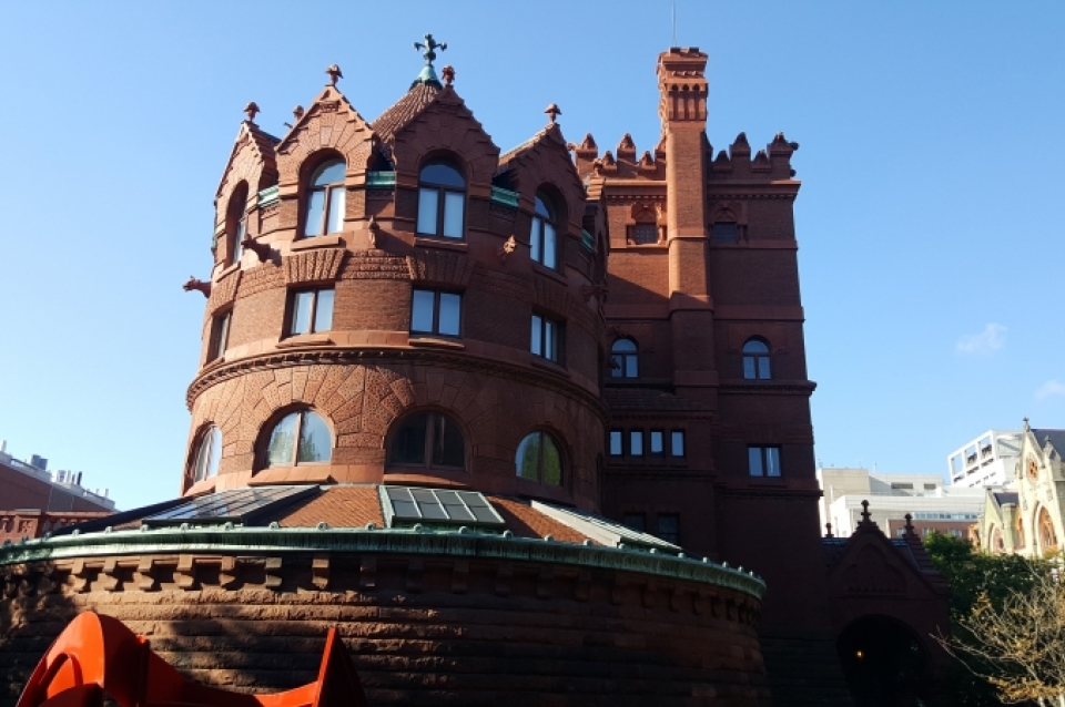 Fisher Fine Arts Library
