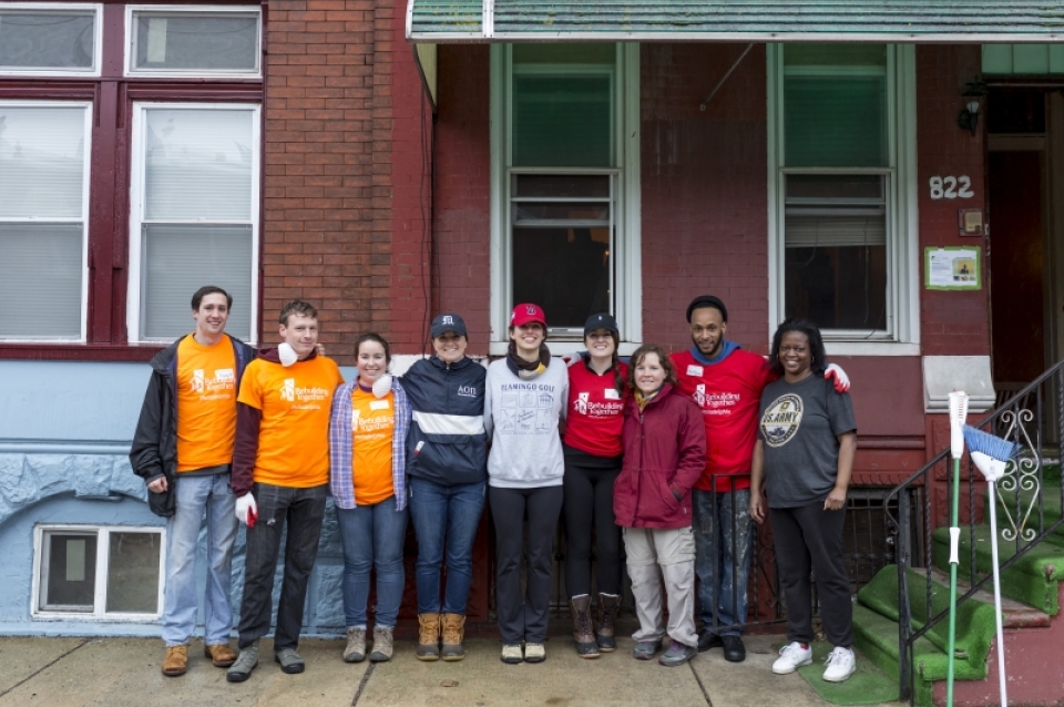 Group shot of Rebuilding Together Philadelphia participants