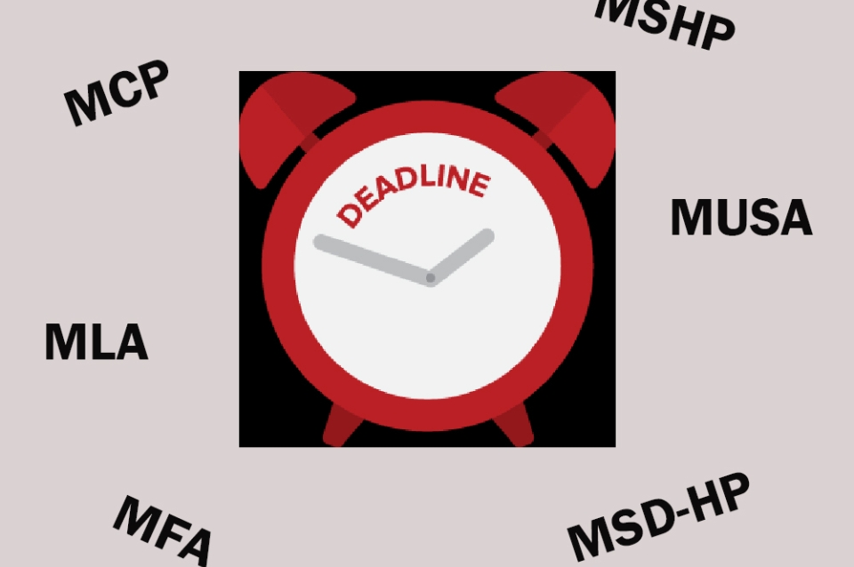 Ticking clock with word "deadline" on it