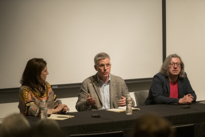 Bill Whitaker with Sarah Herda (left) and Srdjan Jovanović Weiss (right)