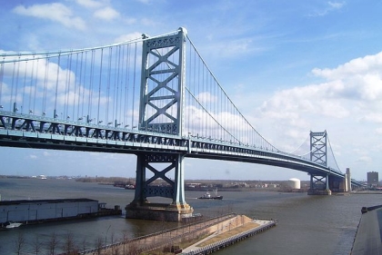Ben Franklin Bridge and Race Street Pier