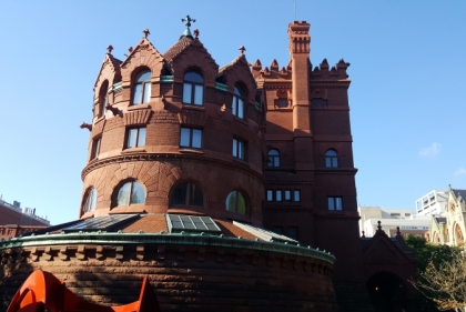 Fisher Fine Arts Library