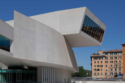 The main entrance to the MAXXI.