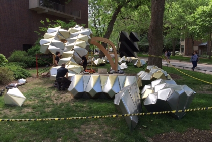 Sculptural Pavilion being constructed