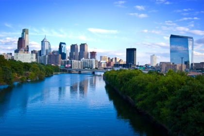 Philadelphia skyline with Skuylkill river in center