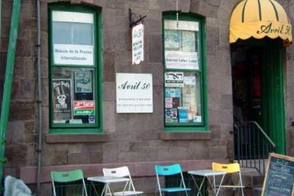 Exterior cafe Avril 50