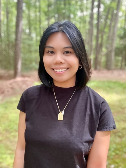 Headshot of Design Fellow, Lizzy Servito.