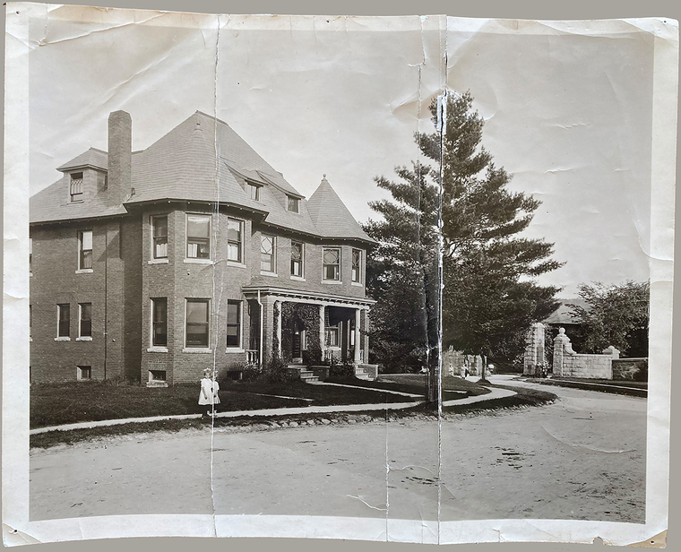 Small girls and Duplex on Lochness Road c. 1910. Courtesy of Rumford Area Historical Society.