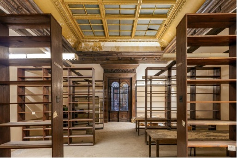 Rows of bookcases in the Rembrandt Gallery of Lynnewood Hall.