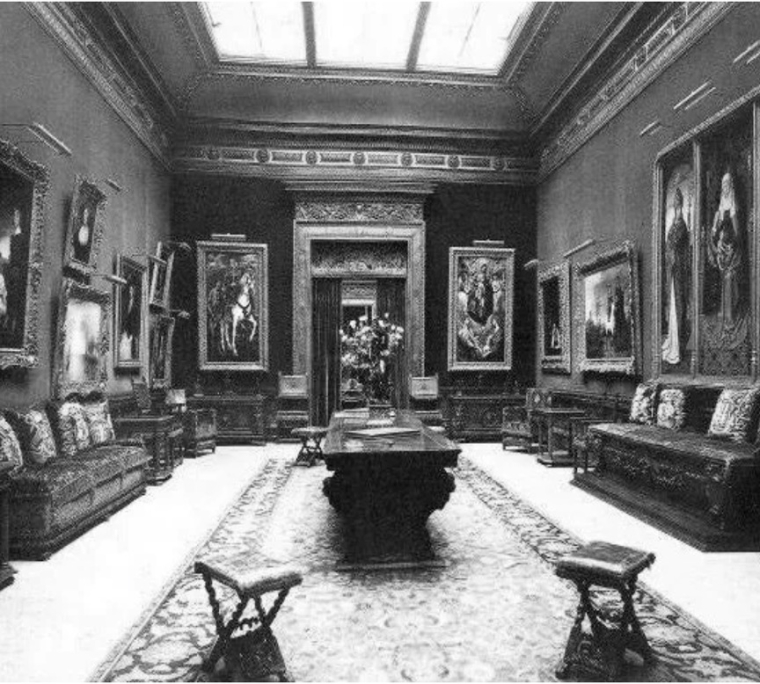 The First Gallery in Lynnewood Hall, c.1920s.