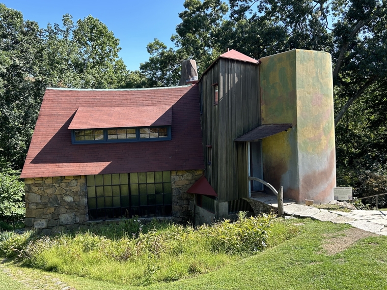 The front view of Wharton Esherick Musuem Silo.