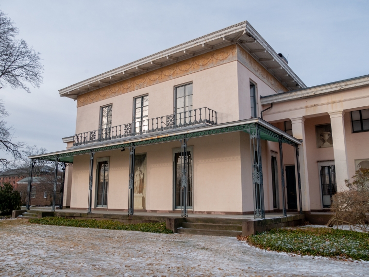 Exterior view of west elevation of the Richard Alsop IV House.