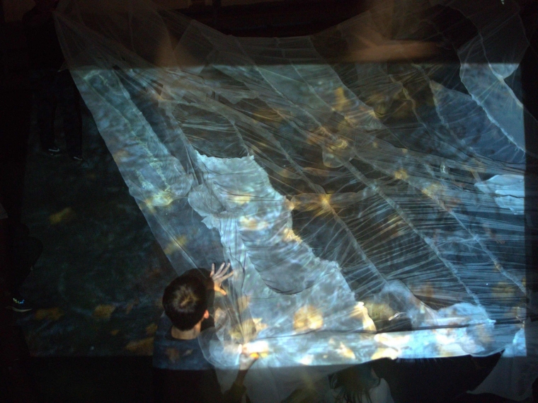 The final PERFORMANCE = LIGHTING + MATERIAL + CHOREOGRAPHY 