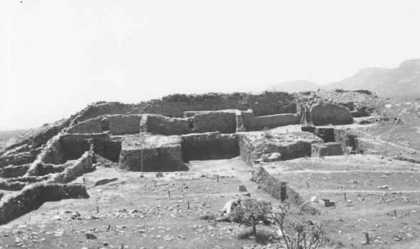 Black-on-white House in the North Pueblo after its excavation in 1916.