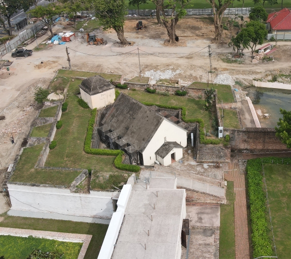Aerial view of Fort Cornwallis powder magazine.