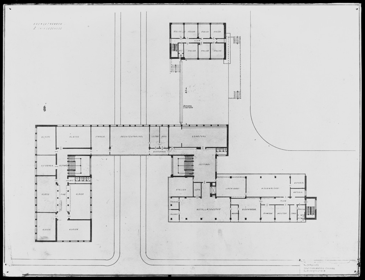 Original floor plan from 1925 by Walter Gropius.